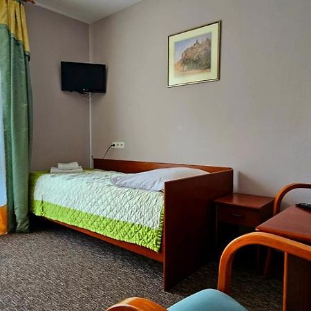 فندق Dom Pracy Tworczej كاجيمير دولنه المظهر الخارجي الصورة